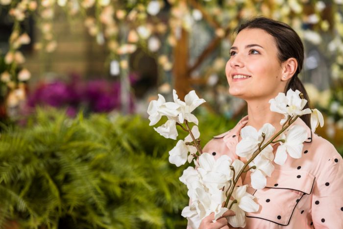 Cómo cuidar y proteger la piel en primavera: hidrátate y exfolia tu cuerpo, son algunos consejos