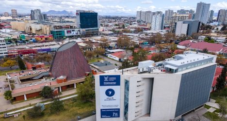 Revés para rector Vidal: Tricel anula su elección en la Usach y reconoce voto de profesores por hora