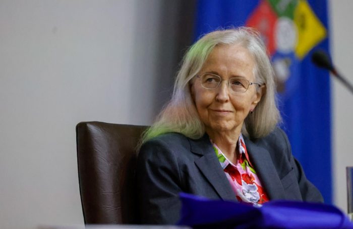 Elizabeth Horan, biógrafa de Mistral: "Alguien que es autodidacta puede escoger sus influencias"