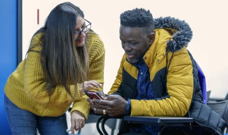 Universidad regional fortalece adaptación de la población migrante con programa gratuito de español