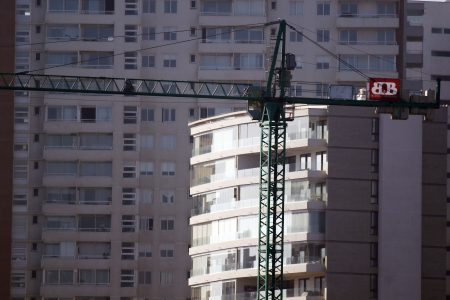 Tasas hipotecarias caen a su nivel más bajo en un año