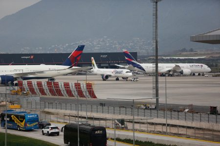 Aerolíneas advierten sobre retrasos por movilización de funcionarios de la DGAC