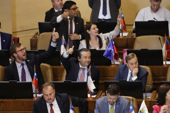 Diputados aprueban proyecto que endurece Ley de Migraciones: discusión pasa al Senado