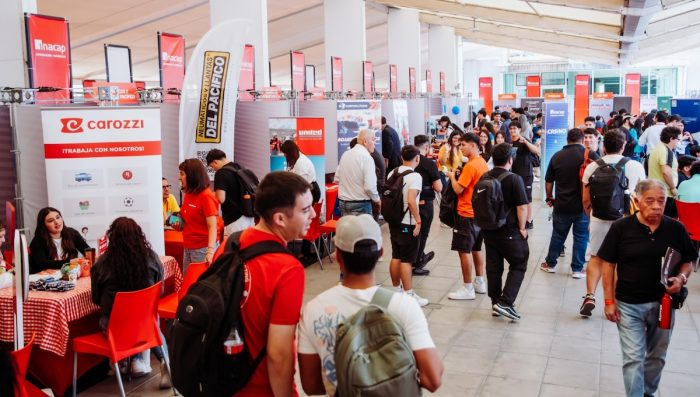 Comenzó feria laboral que reúne a 1.100 empresas y ofrece 20 mil vacantes de trabajo en todo el país