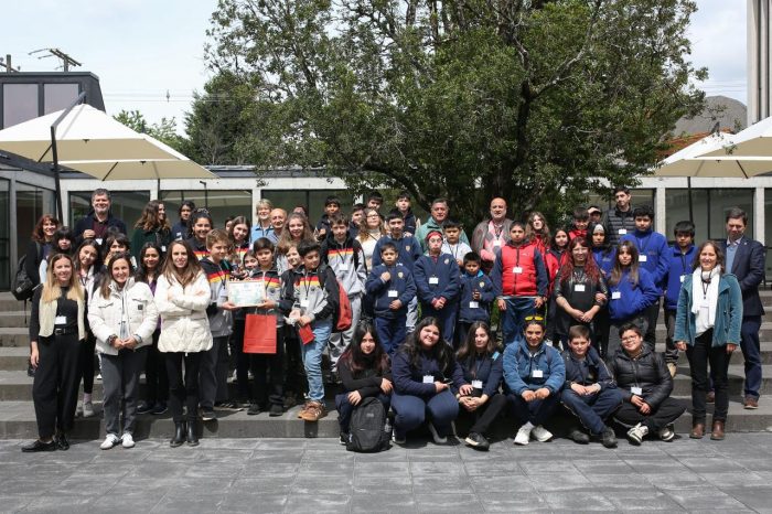 Más de 1.500 estudiantes de 74 colegios de Chile se sumaron a innovador concurso medioambiental