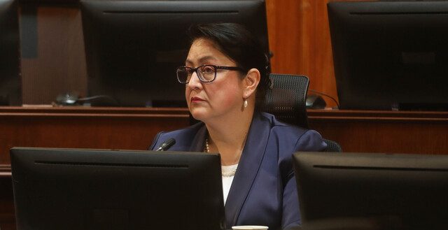 Molestia de funcionarios del sector público marca primeros pasos de Dorothy Pérez en Contraloría