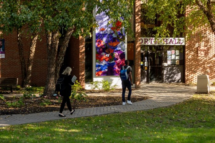 Universidad fortalece su sello internacional a través de la adquisición de Post University en EEUU