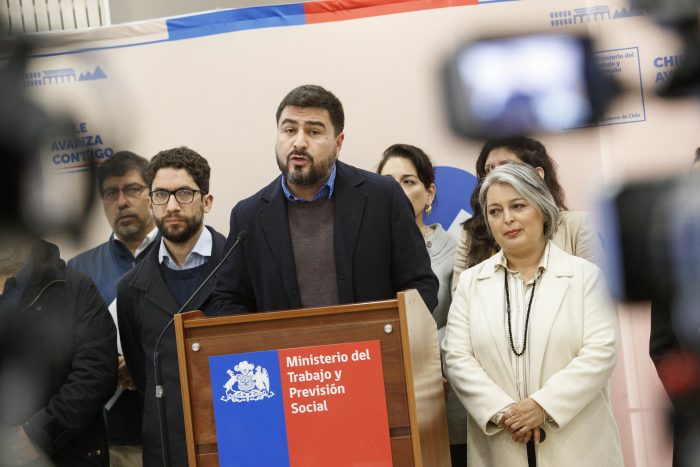 Denuncian al director nacional del Trabajo, Pablo Zenteno, por infracción a la ley Karin