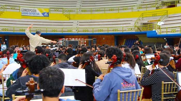 Comienzo de ensayos y entrega de instrumentos previo al “Concierto Sinfónico Carmina Buran”