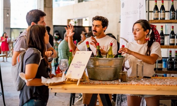 Feria Bocas Moradas: vinos de autor para regalar esta Navidad