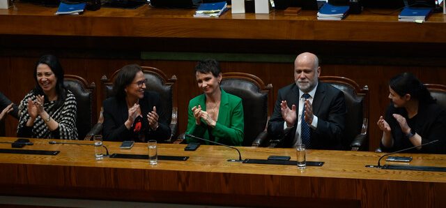 A ley nuevo Ministerio de Seguridad Pública en medio de críticas opositoras por “más grasa estatal”