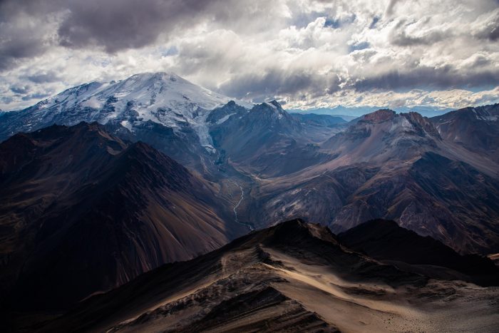 Glaciares: los grandes depósitos de agua desprotegidos en Chile