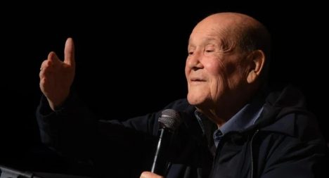 Fallece Leo Dan, leyenda de la balada en español, a los 82 años