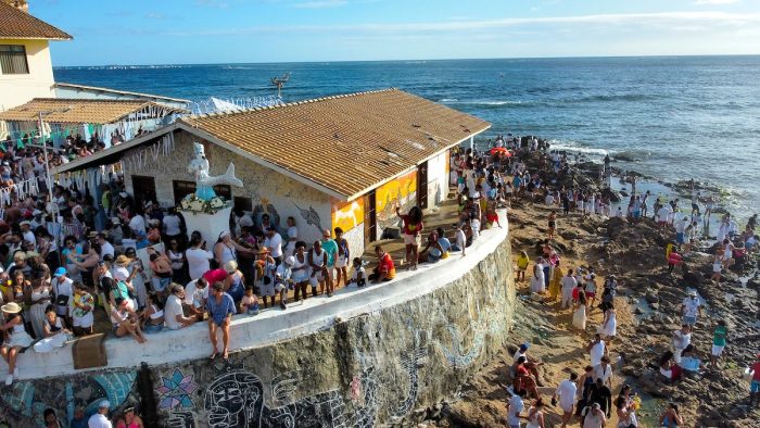 Fiesta de Iemanjá: la experiencia de la mayor celebración de fe y devoción en Brasil