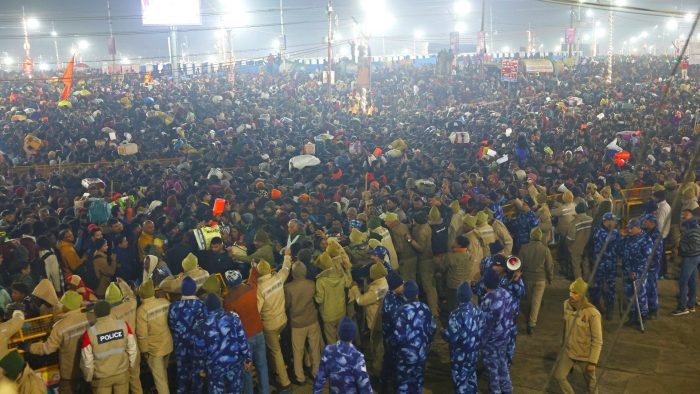 Estampida humana en la India deja 30 muertos durante el festival Kumbh Mela