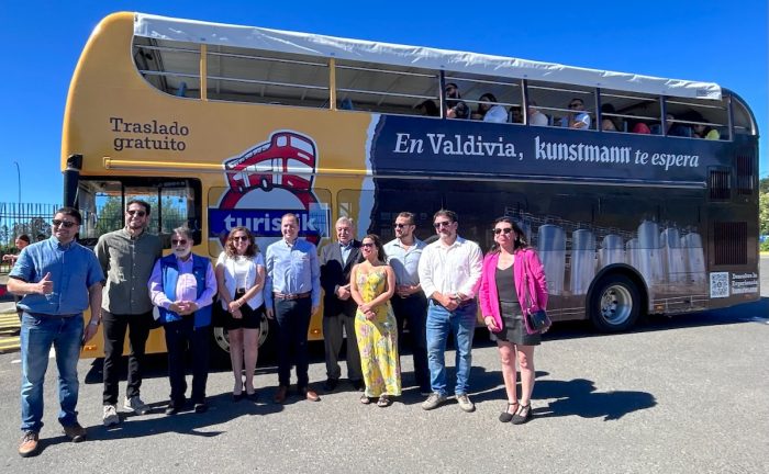 Valdivia: Bus de dos pisos recorrerá los principales atractivos de la ciudad este verano 2025