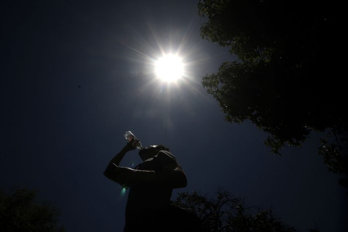 La noche más calurosa del fin de semana en Santiago