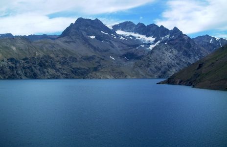 Estrenan documental sobre la Laguna Negra en San José de Maipo