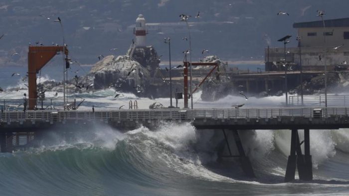 Nuevo aviso para este viernes de marejadas anormales entre Arica y el Golfo de Arauco