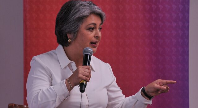 Ministra Jara: “acuerdo parcial” podría salvar reforma de pensiones en medio de tensión política