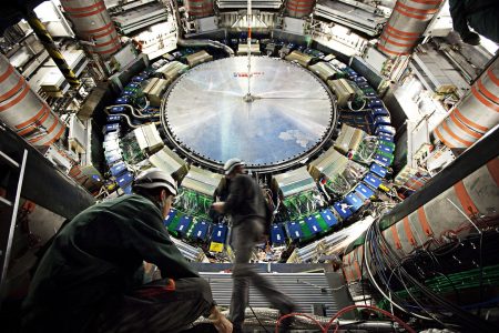 Abriendo fronteras en la física de partículas: Chile postula para ser miembro asociado del CERN