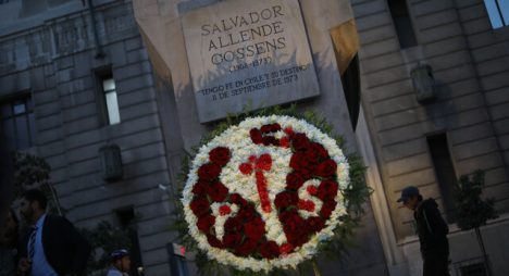 Militantes del PS critican duramente al partido: "La renovación socialista ha muerto"