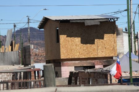 Fiscalía abre investigación sobre presencia narco en reconstrucción de megaincendio en Viña del Mar
