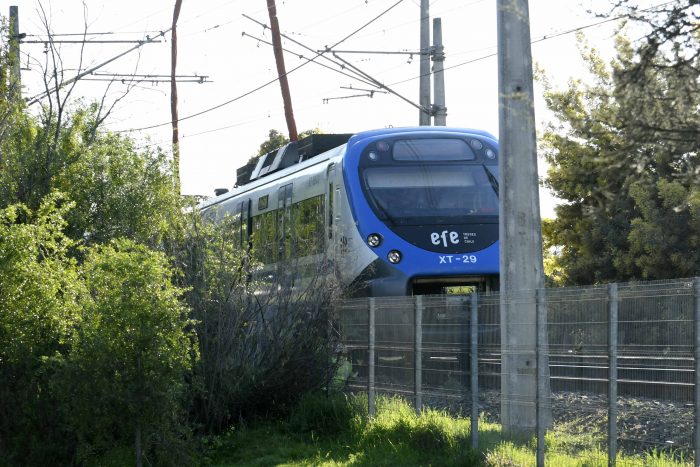 ¿Legado Boric? Tren Valparaíso-Santiago aún no comienza su estudio integral