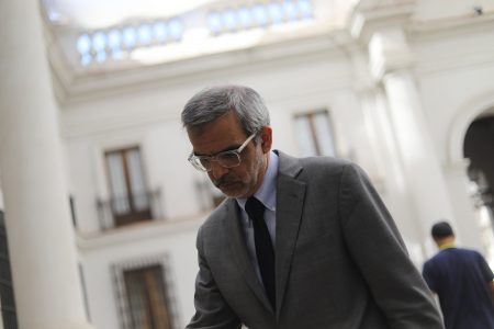 Cordero arma cortafuegos por casa de Allende: acusa "utilización" del sistema judicial