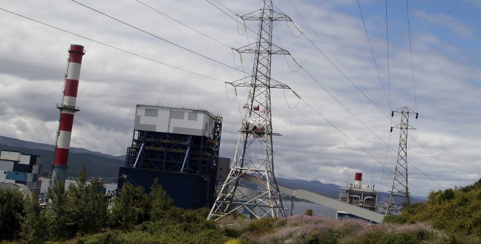 Comisión de Energía del Senado aprueba proyecto que triplica cobertura del subsidio eléctrico