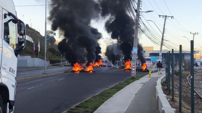 Paro de pescadores en Valparaíso: "Gobierno puso urgencia, pero el Senado está dejándonos de lado"