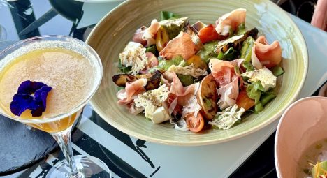Los nuevos aires de VisitAndes: gastronomía para disfrutar una de las mejores vistas de Santiago