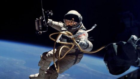 ¿Qué le ocurre al cuerpo cuando pasa mucho tiempo en el espacio? Esto enfrentan los astronautas