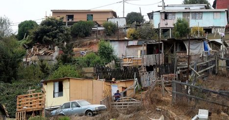 Desalojos, migración y falta de vivienda: las claves del aumento histórico de campamentos en Chile