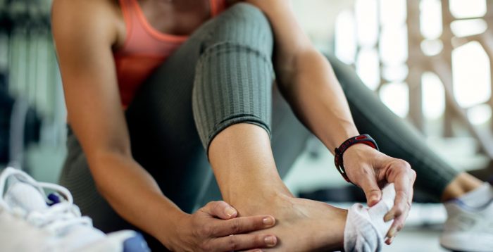 ¿Frío o calor? Descubre 5 mitos comunes sobre cómo tratar una lesión traumatológica