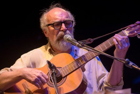 Presentación del libro “Verso Cantabile” de Hugo Moraga