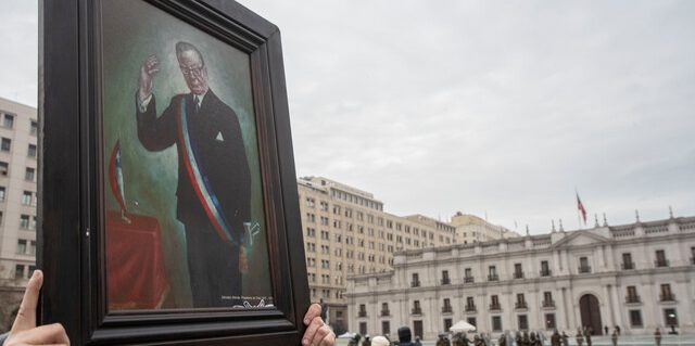 Senadores Socialistas culpan al Presidente Boric y al Segundo Piso por destitución de Isabel Allende