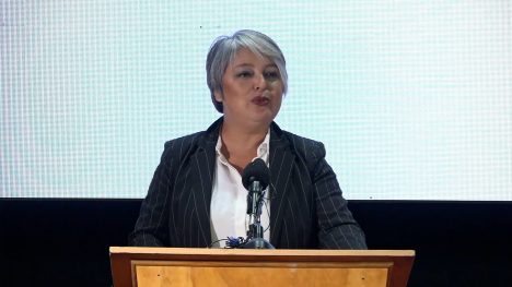 Jeannette Jara presenta a su comando presidencial: hay diputados, alcaldes y un exconstituyente