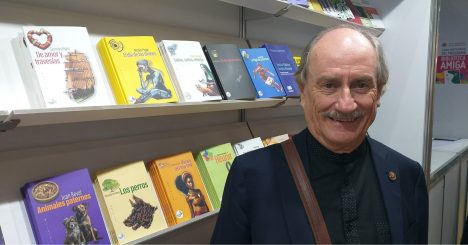 Poemario "De amor y travesías" de Germán Rojas: la sorpresa que nos arroja a un oleaje impredecible