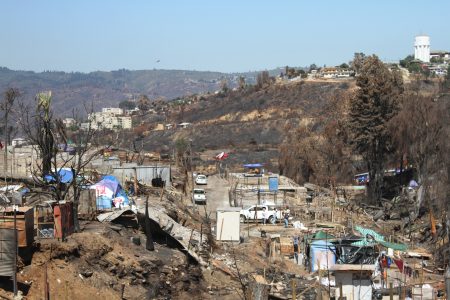 Siete imputados por megaincendio del 2024 en región de Valparaíso serán reformalizados este jueves