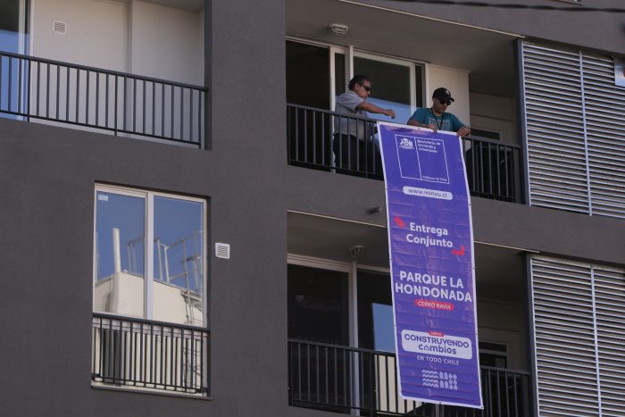 ¿El sueño de la casa propia es real? Censo 2024 revela que 61,1% es dueño y sólo un 26% arrienda