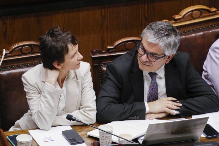 Confirmaron lo que era un secreto a voces: Carolina Tohá y Mario Marcel mantienen una relación