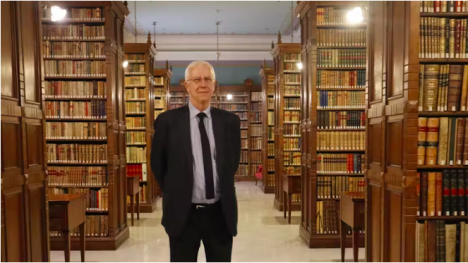 José Manuel Sánchez Ron: “La física cuántica violenta lo que entendemos por realidad”
