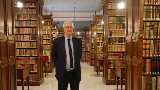 José Manuel Sánchez Ron: “La física cuántica violenta lo que entendemos por realidad”