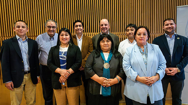 Avanzar con valentía: por qué respaldar el acuerdo de la Comisión para la Paz y Entendimiento