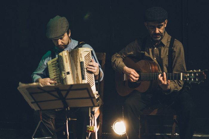 Obra “La Corina Rojas” en Teatro Ictus