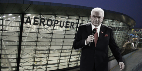 Aeropuerto de Santiago anuncia mejoras tras críticas de Don Francisco por falta de accesibilidad