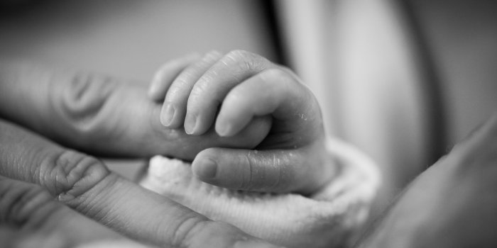 La maternidad está en crisis (y no es culpa de las mujeres)