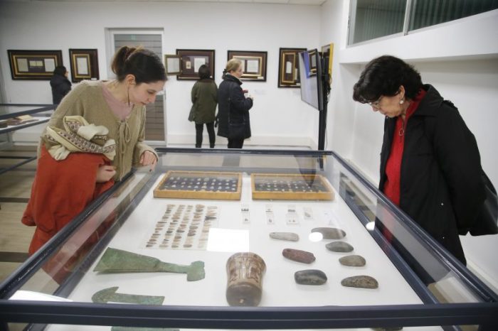 Exposición: “Tesoros del Tiempo, Fósiles, piezas prehispánicas y documentos” de Museo de Colchagua