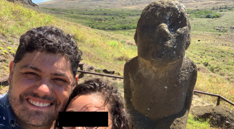 Los viajes de Alberto Larraín a Isla de Pascua en clase business